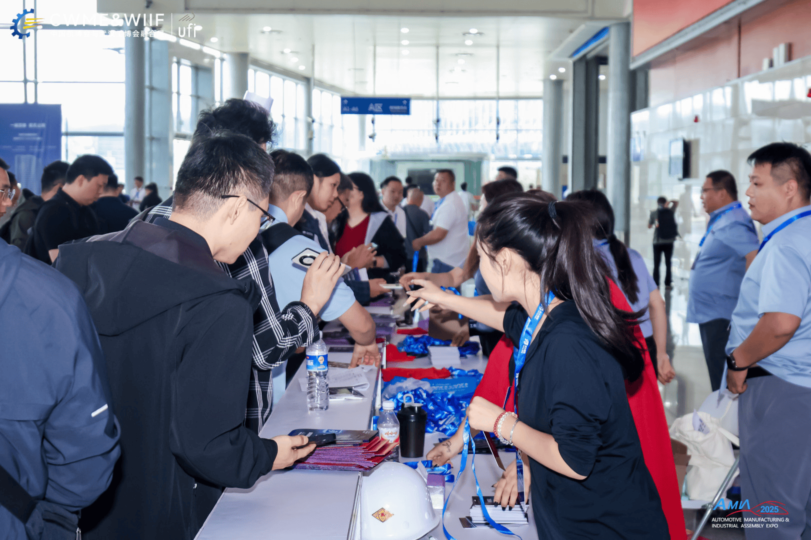 解码汽车照明产业新方向2026武汉汽车电